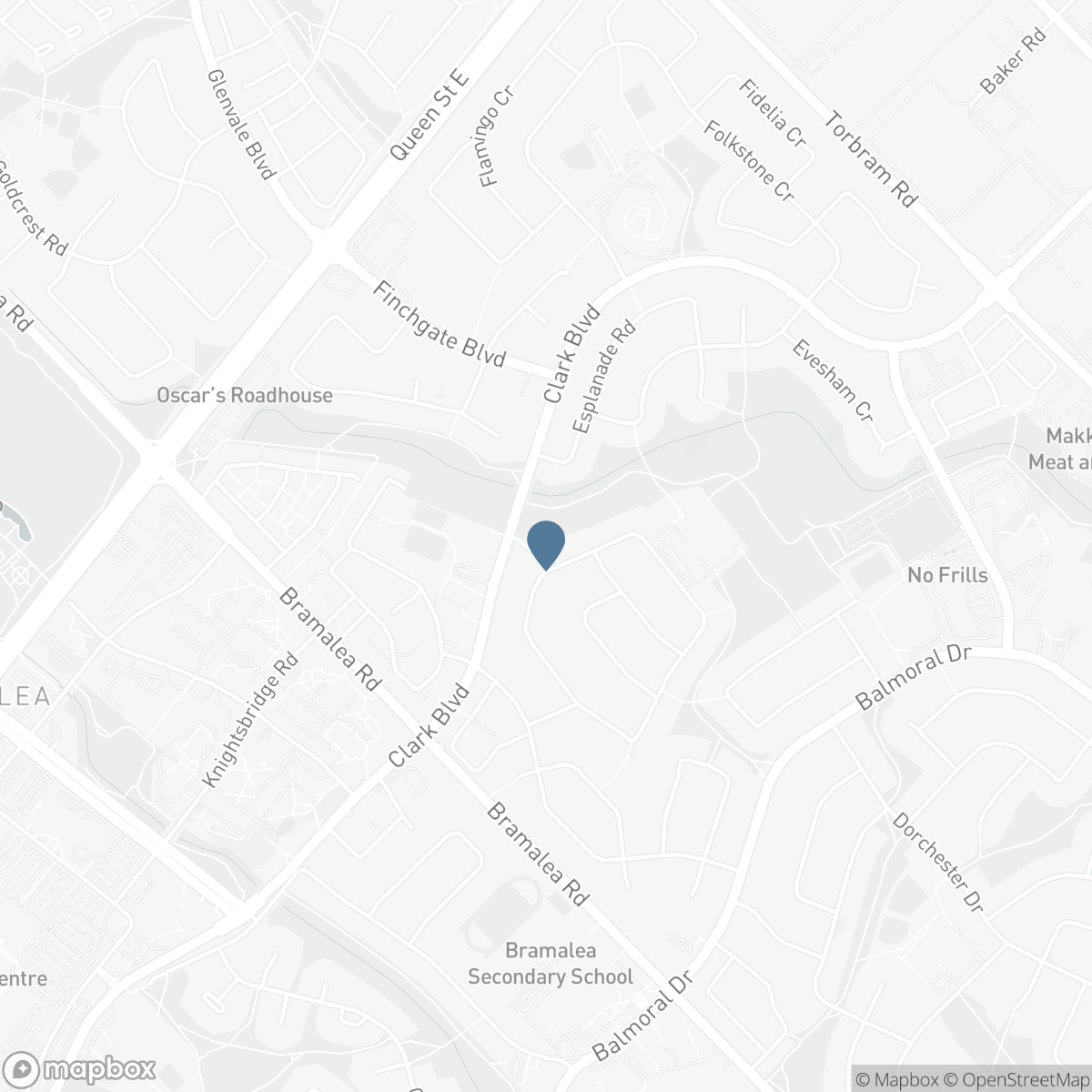 8 EARNSCLIFFE GATE, Brampton, Ontario L6T 3B3